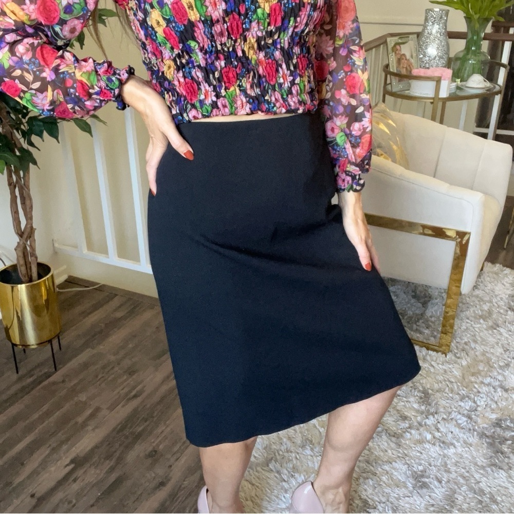 Rena Lange Vintage Knee Length Straight Wool Black Pencil Skirt Back Slit 14